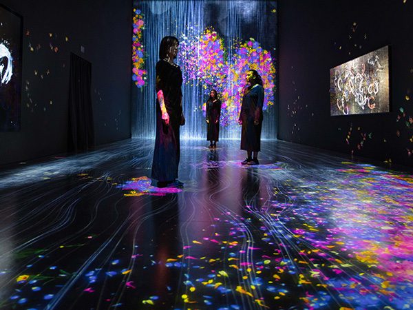 Dining in the World of teamLab / Marina Bay Sands