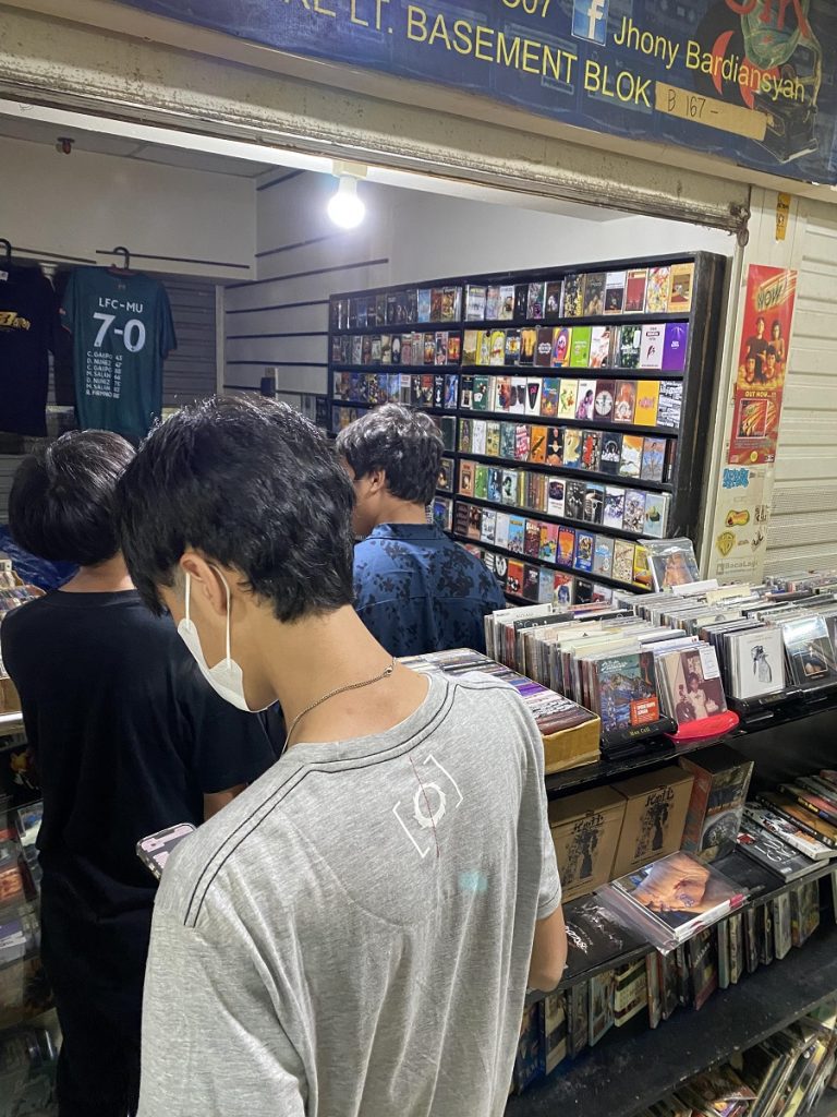 Pasar Musik Blok M Square