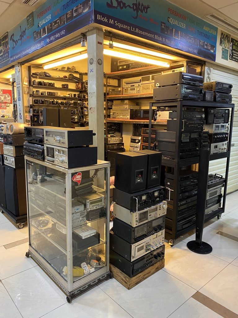 Pasar Musik Blok M Square