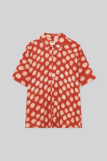 pull and bear red