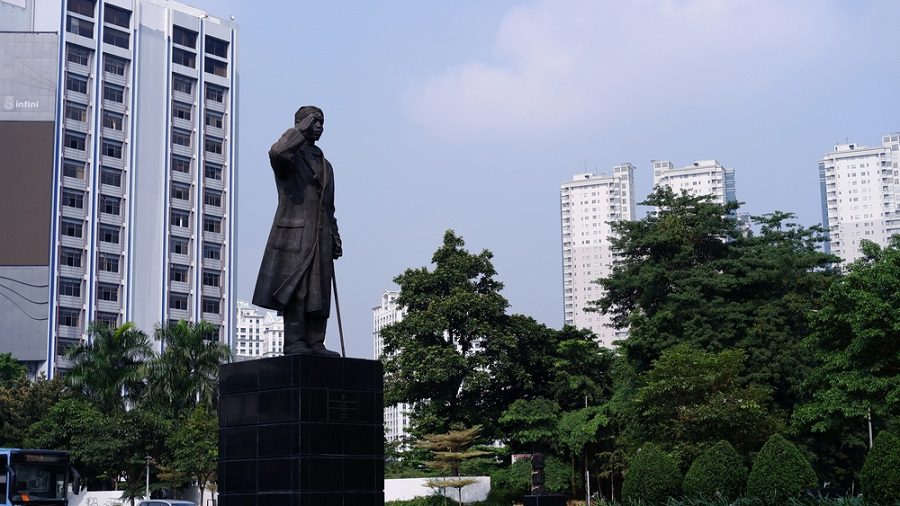 Patung Jenderal Sudirman